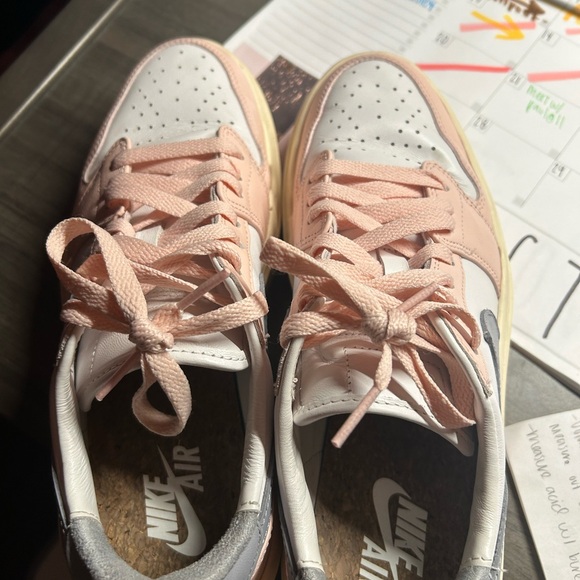 pink nike platform sneakers - Picture 2 of 5